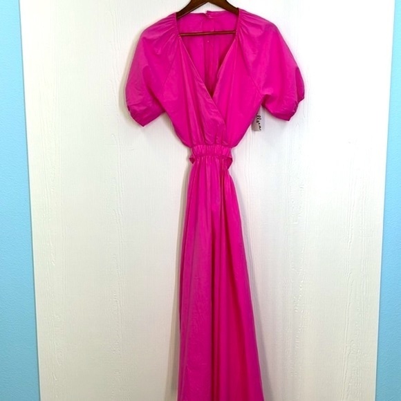 C+D+M - Bright Bold Barbie Pink Cutout Button Closure Maxi Dress Size Small - Picture 8 of 12